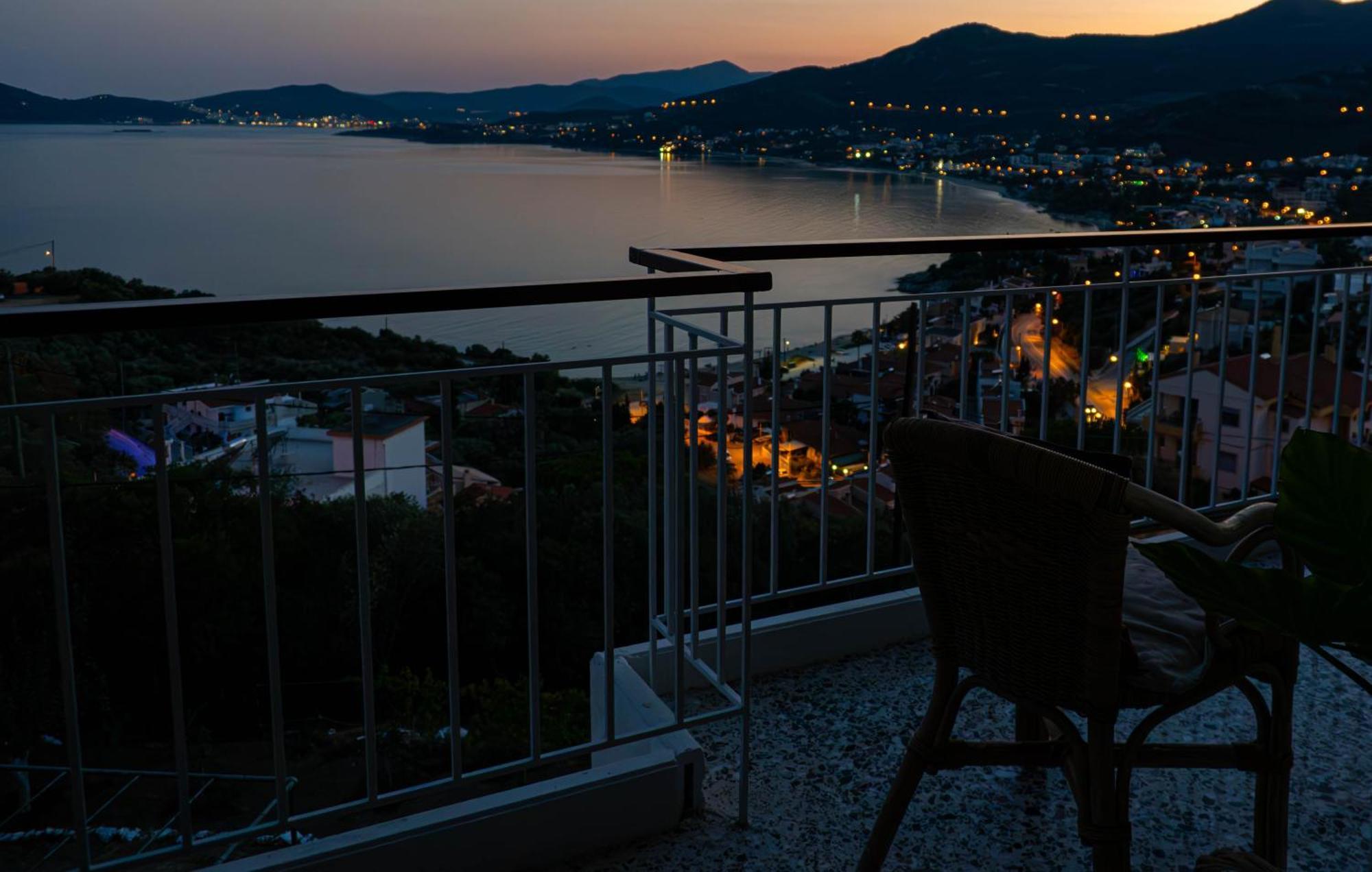 Mimoza'S Sea View Apartment PalaiónTsiflíkion Eksteriør billede